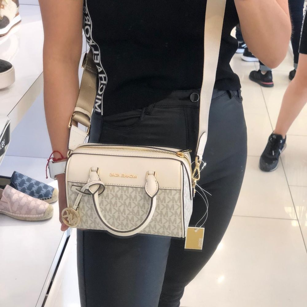 Michael Kors speedy bag